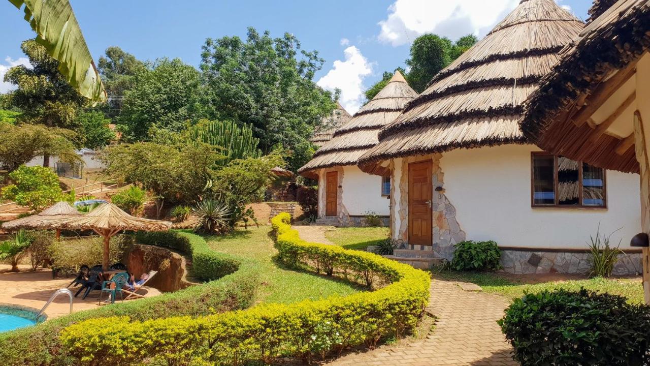 Banda Lodge Masaka Exterior foto